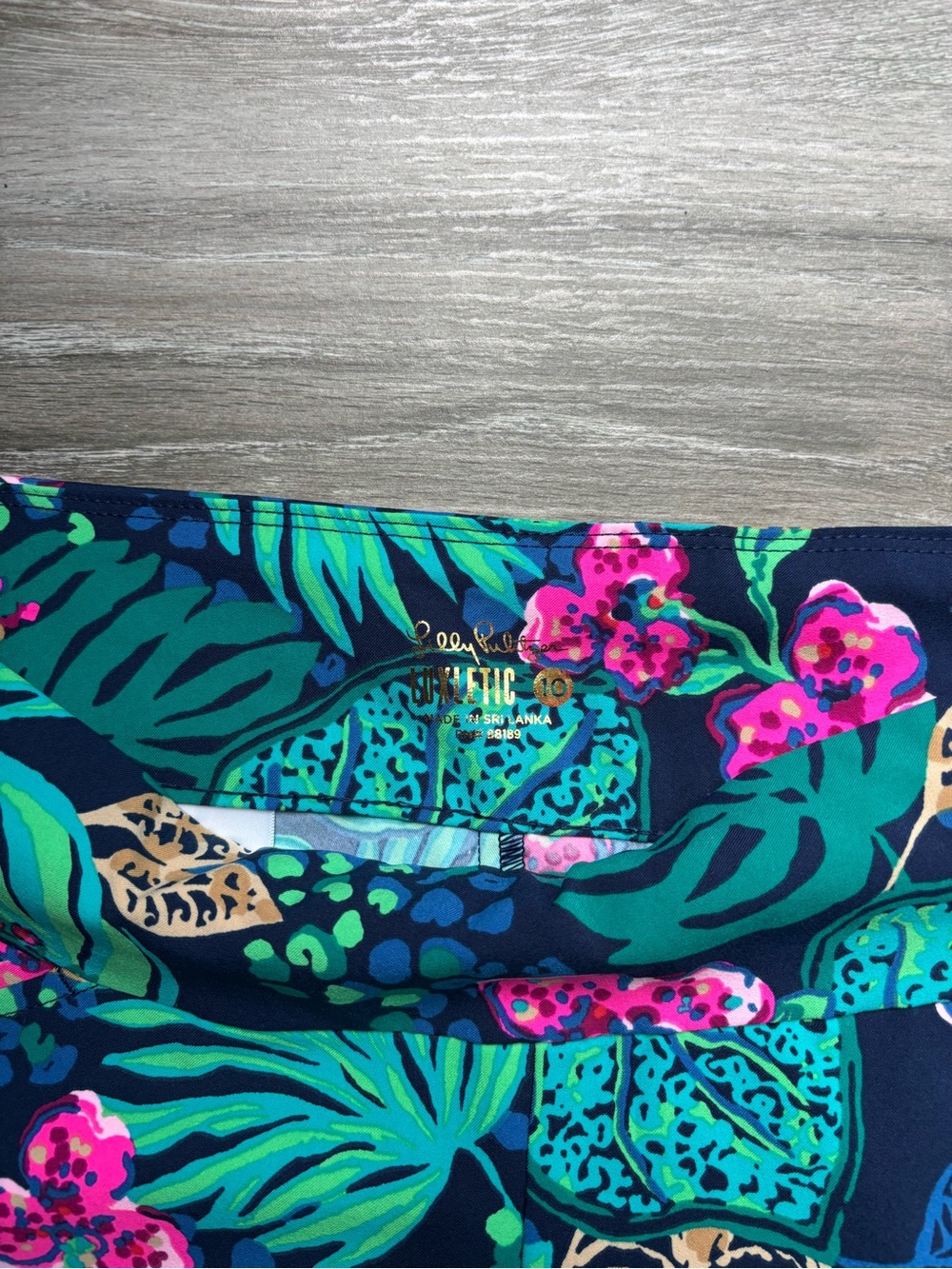 Lilly Pulitzer Navy Corso Pants with Green and Pink Tropical Print - Picture 3 of 5